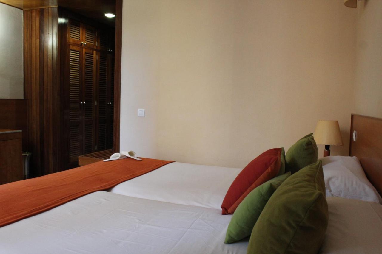 Hotel Escuela Santa Cruz Екстериор снимка