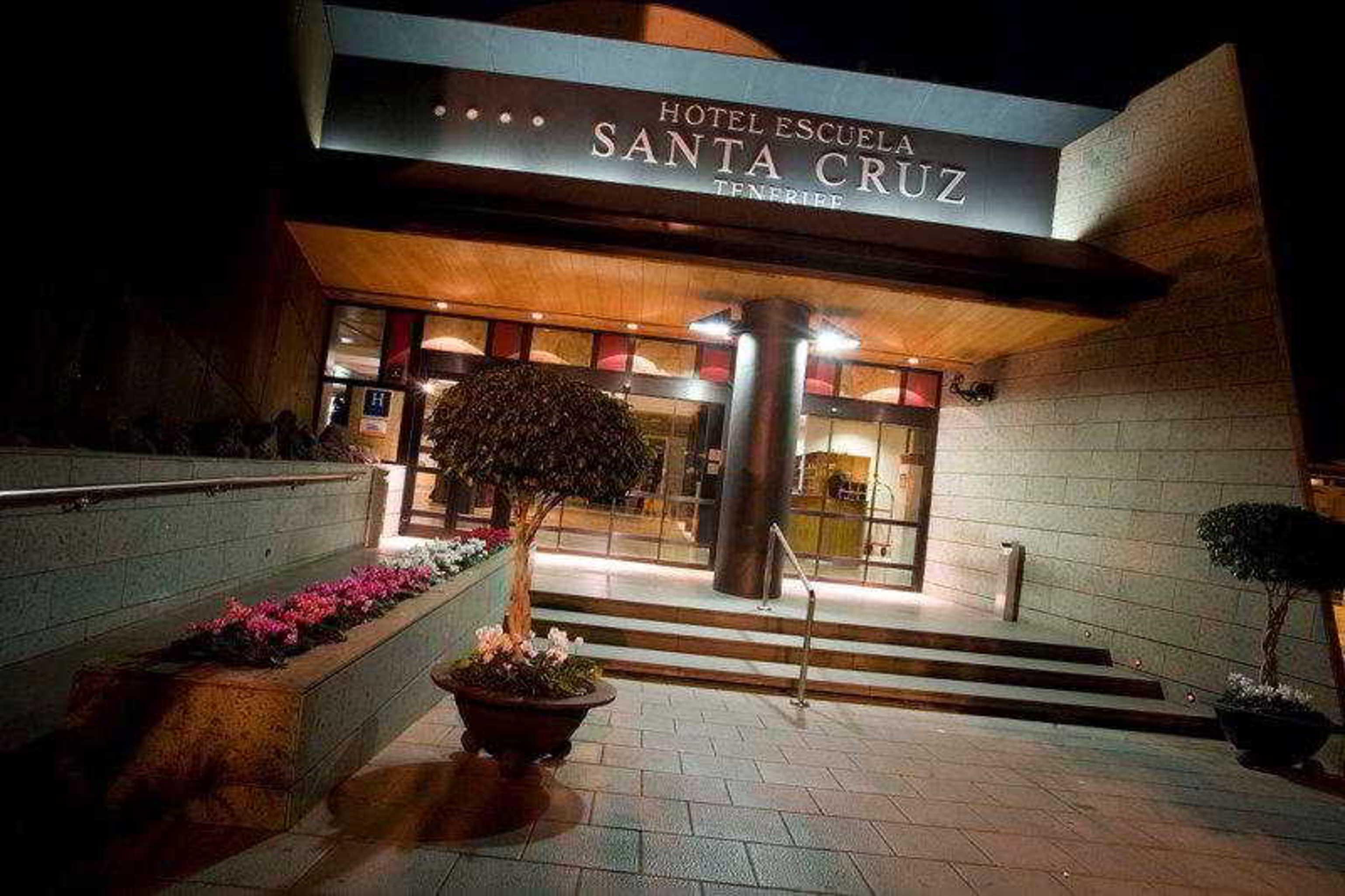 Hotel Escuela Santa Cruz Екстериор снимка