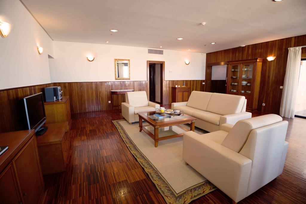 Hotel Escuela Santa Cruz Екстериор снимка
